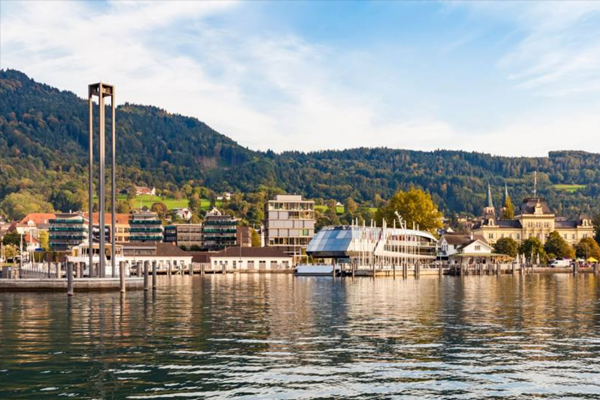 ZRH Airport < > Bregenz, Österreich